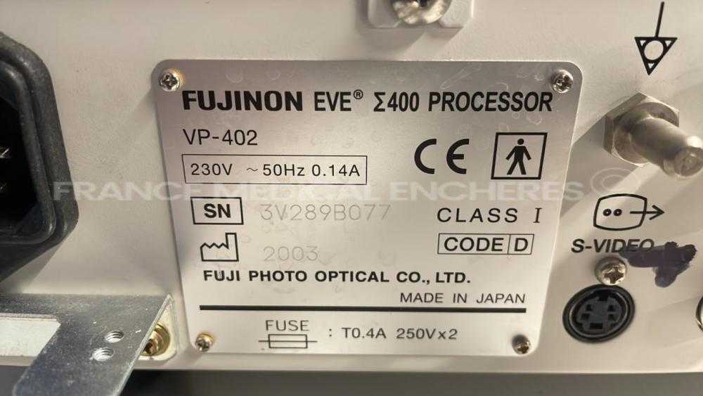 Lot of Fujinon Light Source XL-402 – YOM 2000 – bulb to be changed & Fujinon Video Processor VP-402 – YOM 2003