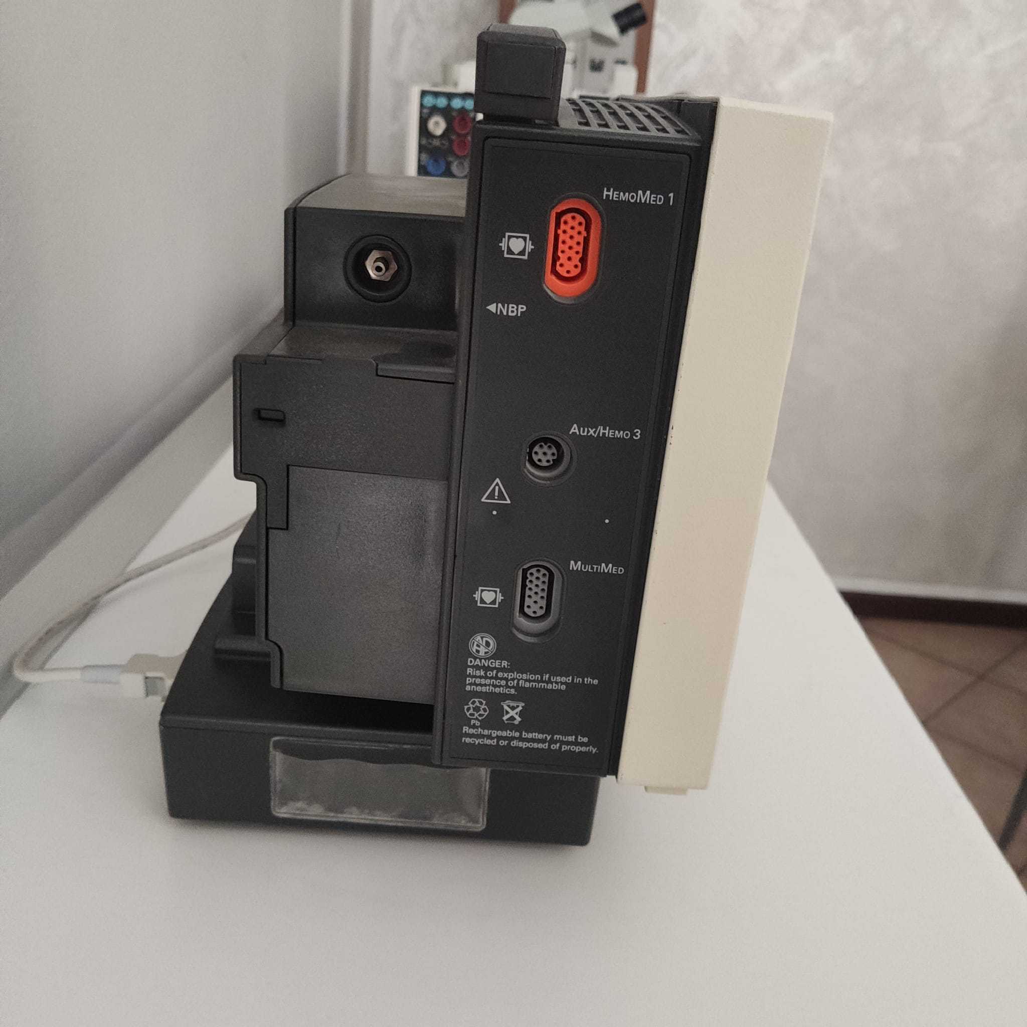Siemens Patient Monitors SC7000 -YOM 2002/2004 – S/W VF2.3-W/ VF3-W